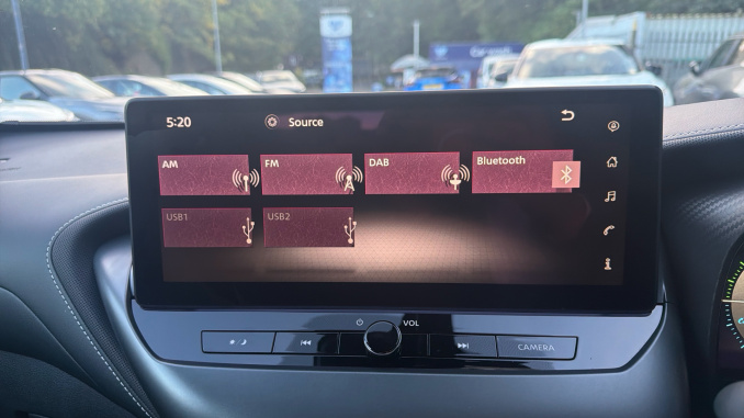 Nissan Juke 1.6 Hybrid N-Connecta 5dr Auto [Revised] Hybrid Hatchback - Image 40